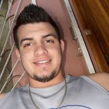 <strong>Andrés Morales</strong>